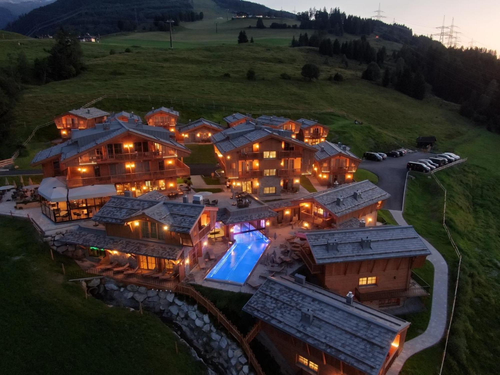 Zaglgut Hotel-Chalets Wellness & Views With Summer Card Included Kaprun Exterior foto